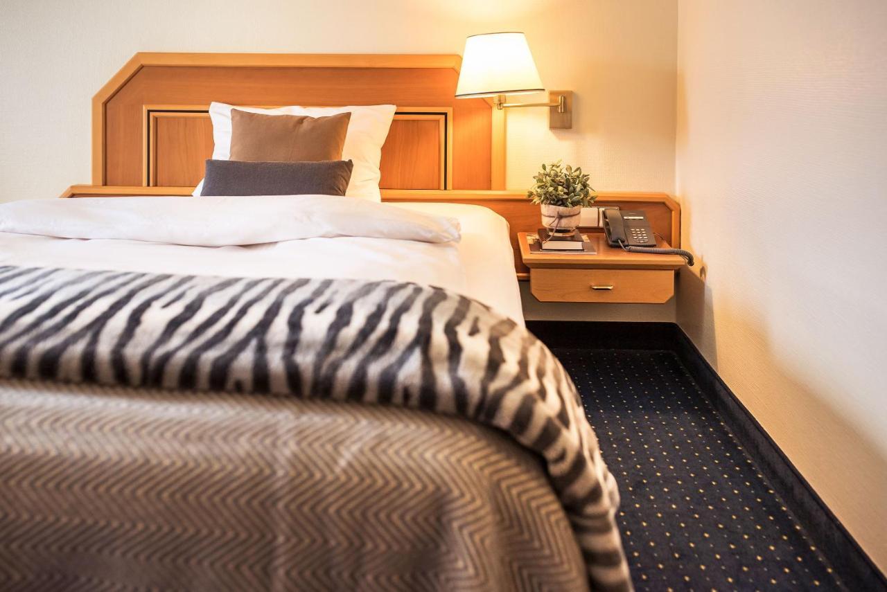 Sunderland Hotel Sundern Extérieur photo