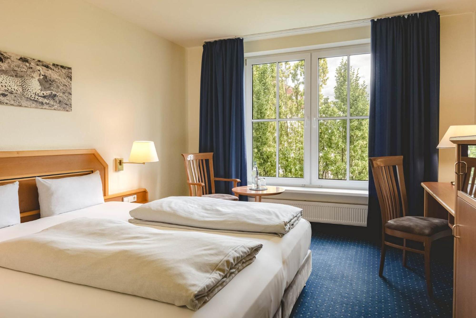 Sunderland Hotel Sundern Extérieur photo