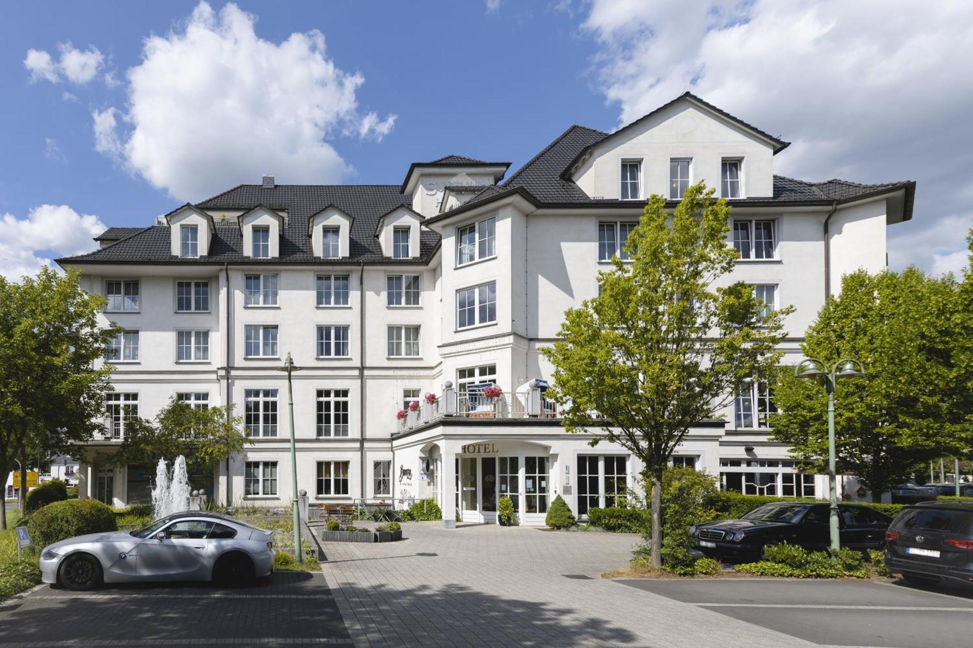 Sunderland Hotel Sundern Extérieur photo
