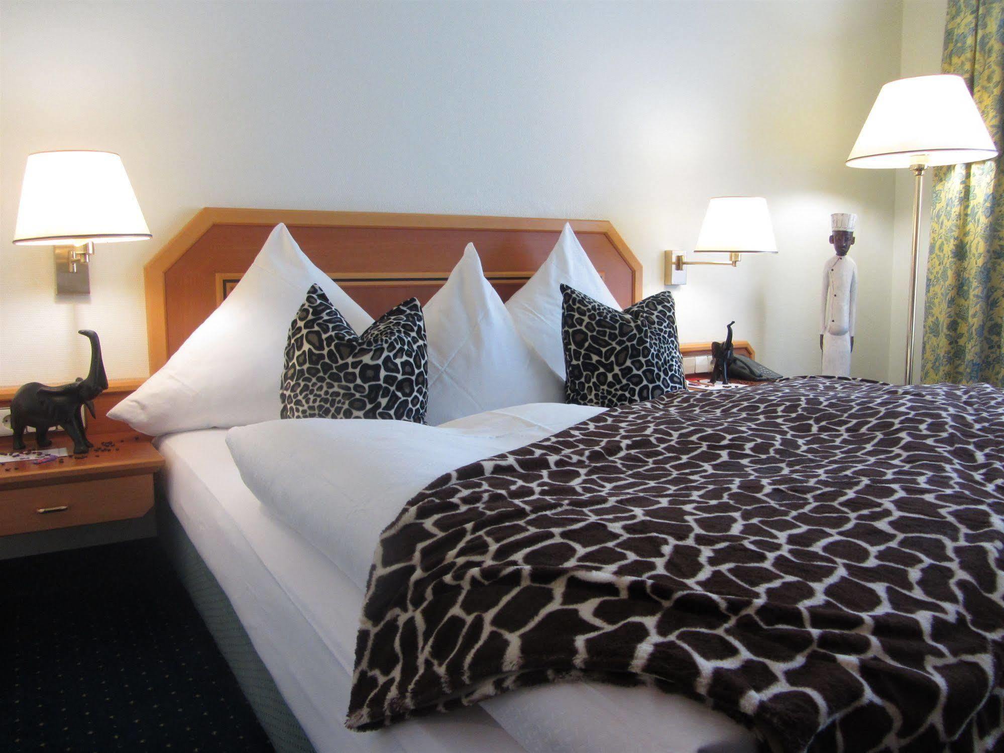 Sunderland Hotel Sundern Extérieur photo