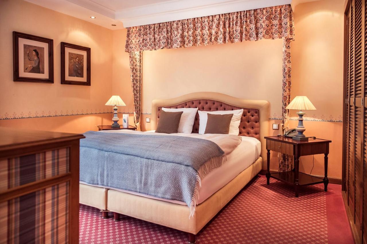 Sunderland Hotel Sundern Extérieur photo